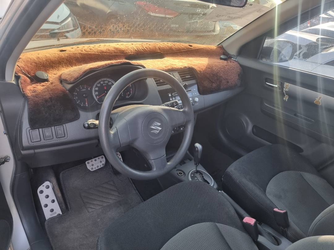 2006 SUZUKI SWIFT — 206015 KM — Lot 006901 — Ind. 12 - Marhaba Auctions Used Cars - Image 7