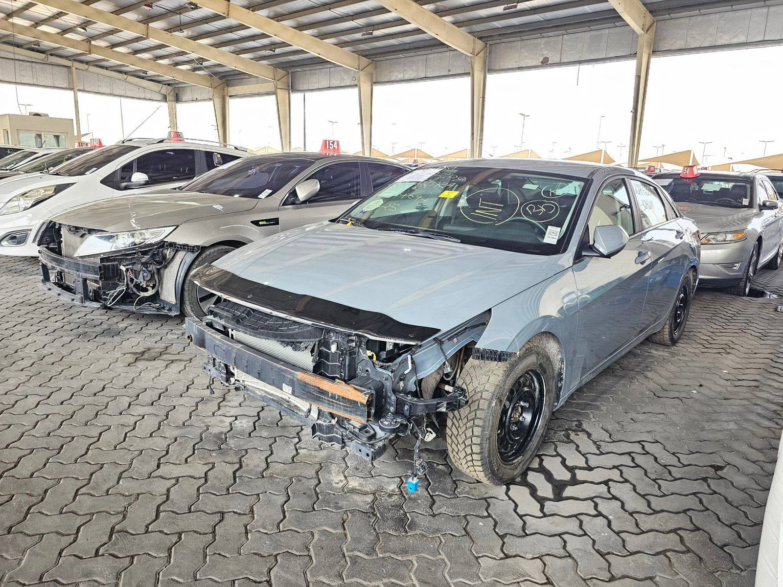 2022 HYUNDAI ELANTRA — 45300 KM — Lot 12297200X — Souq - Marhaba Auctions Used Cars - Image 5