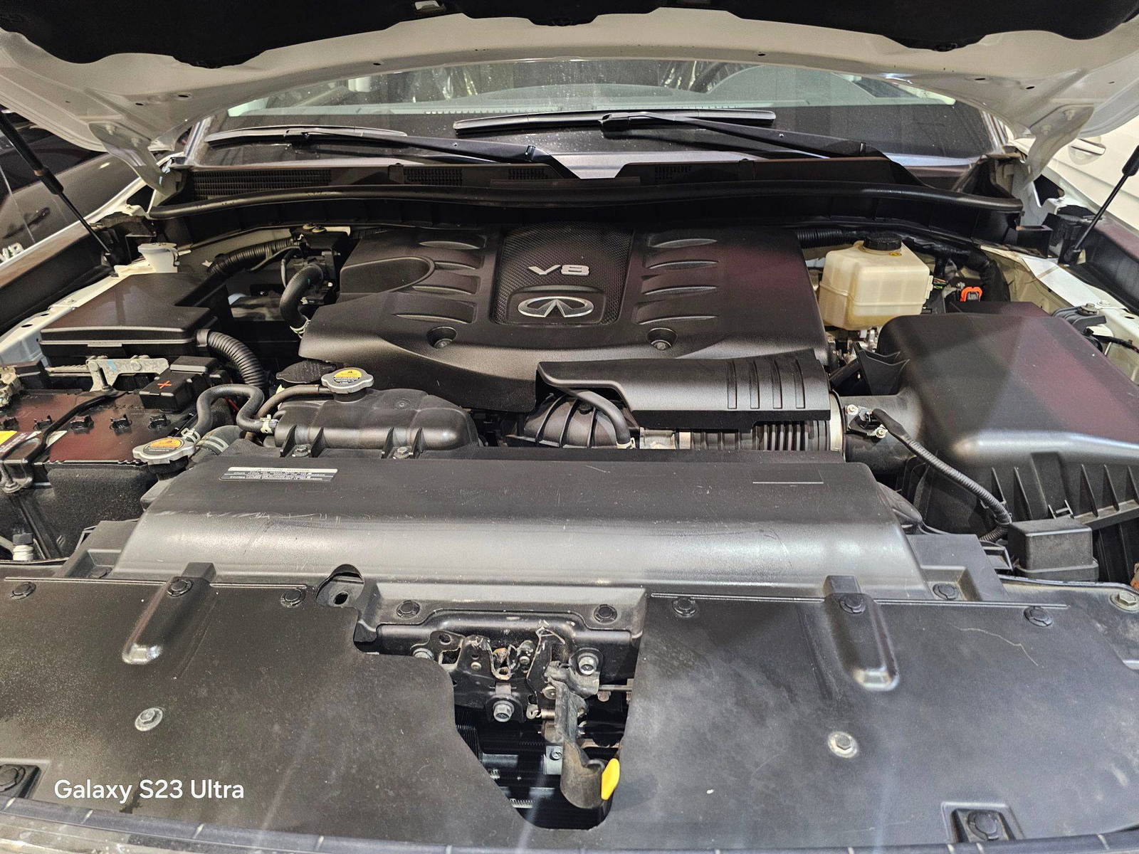 INFINITI QX80 2024 - Marhaba Auction Used Cars - Image 11