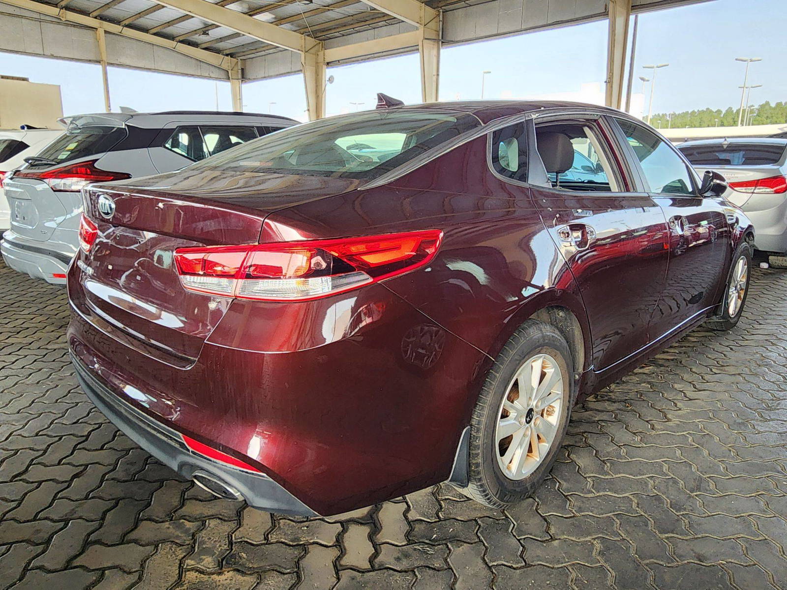 2016 KIA OPTIMA — 118392 Miles — Lot 37302709 — Souq - Marhaba Auctions Used Cars - Image 3