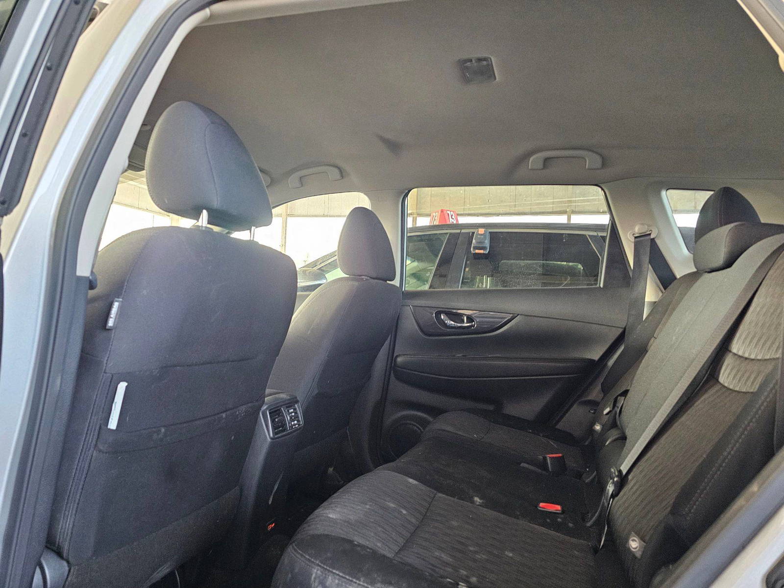 NISSAN ROGUE 2020 - Marhaba Auction Used Cars - Image 6