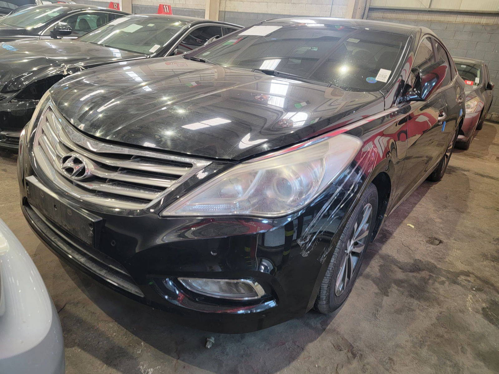 2012 HYUNDAI GRANDEUR — 313952 KM — Lot 156480 — Main - Marhaba Auctions Used Cars - Image 3