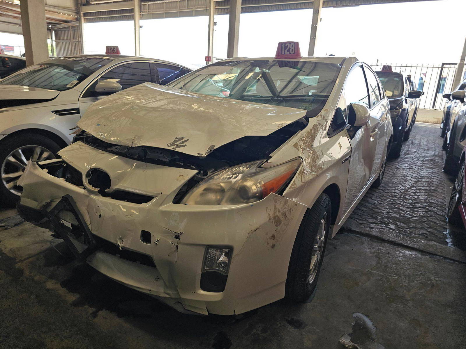 TOYOTA PRIUS 2010 - Marhaba Auction Used Cars - Image 5