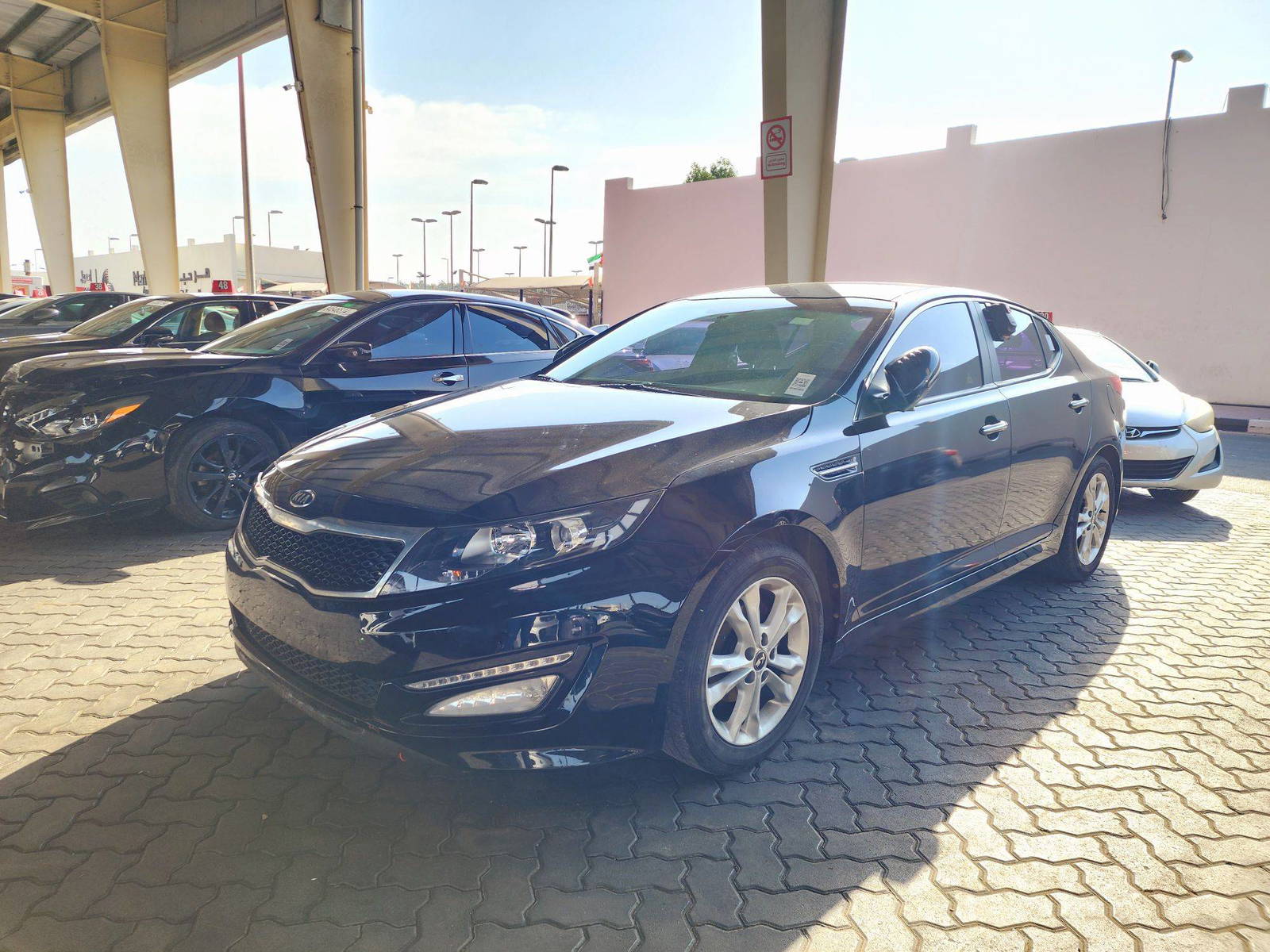 2011 KIA K5 — 232490 KM — Lot 145670 — Souq - Marhaba Auctions Used Cars - Image 5