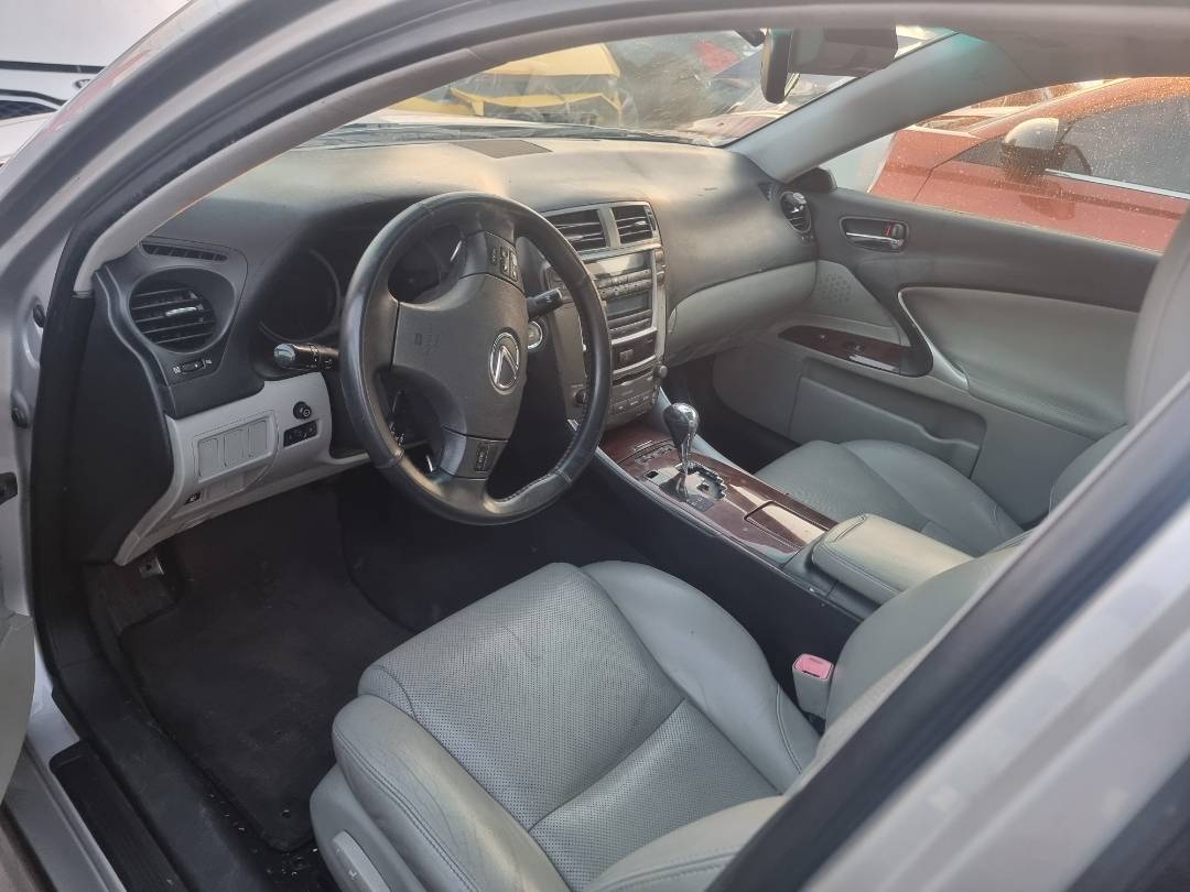 2006 LEXUS IS 250 — 151146 Miles — Lot 2004455 — Ind. 12 - Marhaba Auctions Used Cars - Image 7