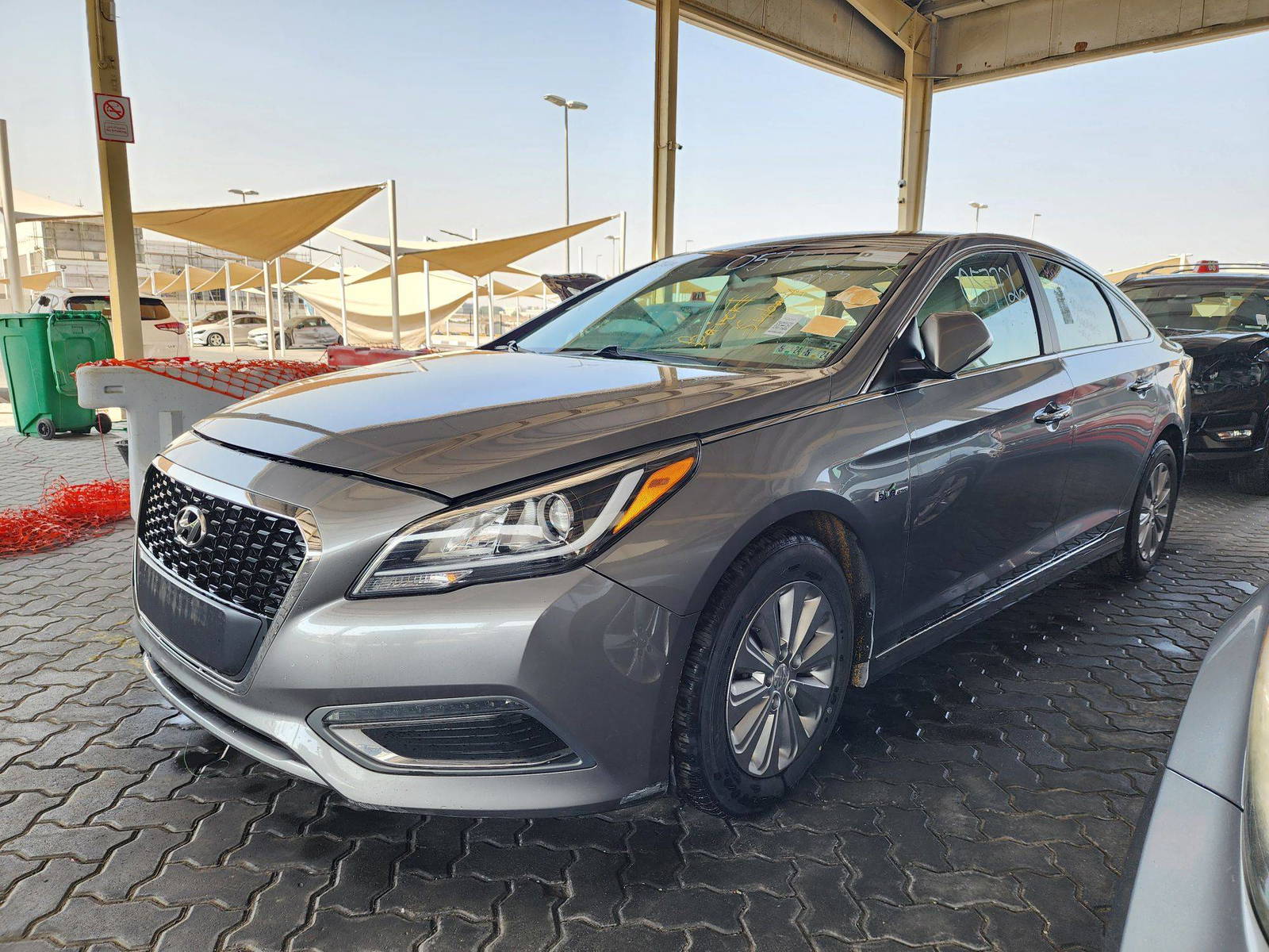2017 HYUNDAI SONATA — 164208 Miles — Lot 764977 — Souq - Marhaba Auctions Used Cars - Image 4