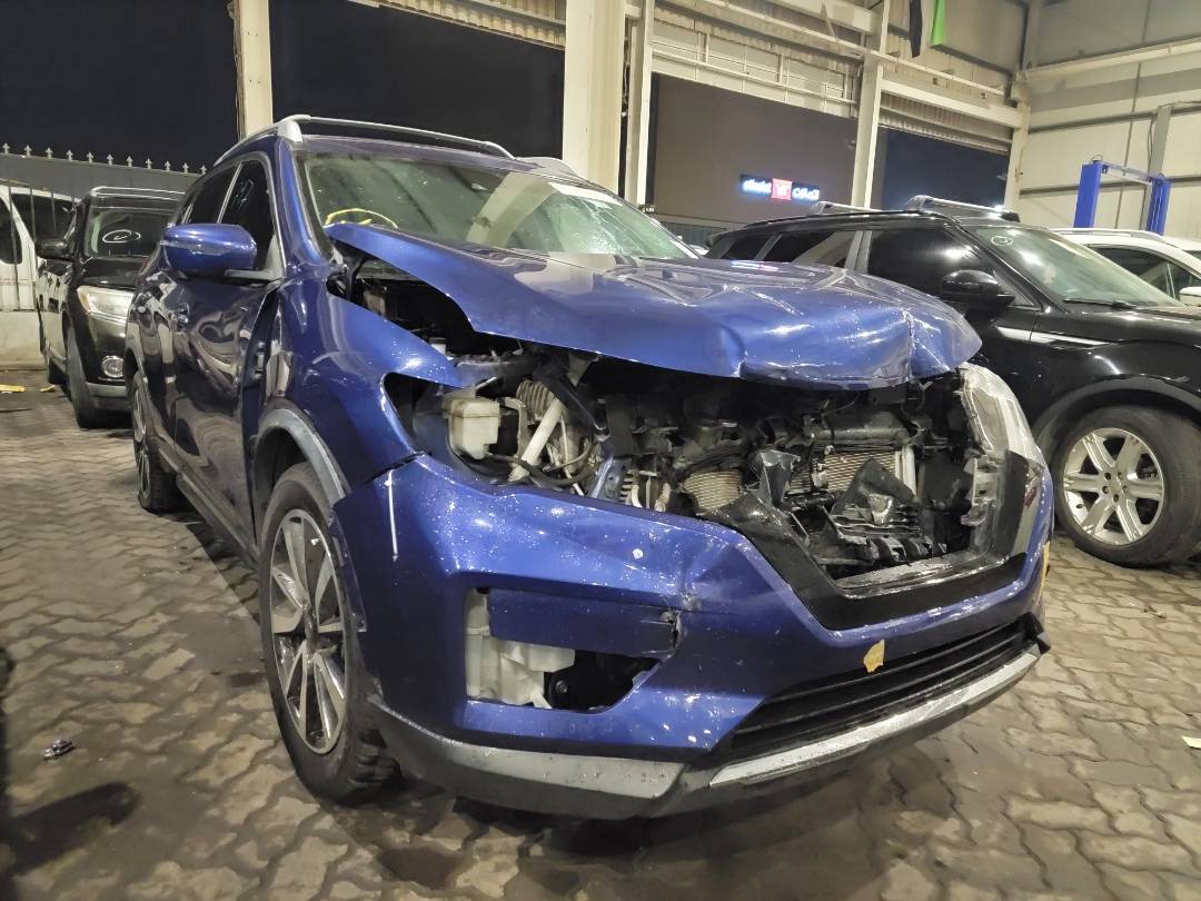 2018 NISSAN ROGUE — 69020 Miles — Lot JW489430 — Main - Marhaba Auctions Used Cars - Image 4