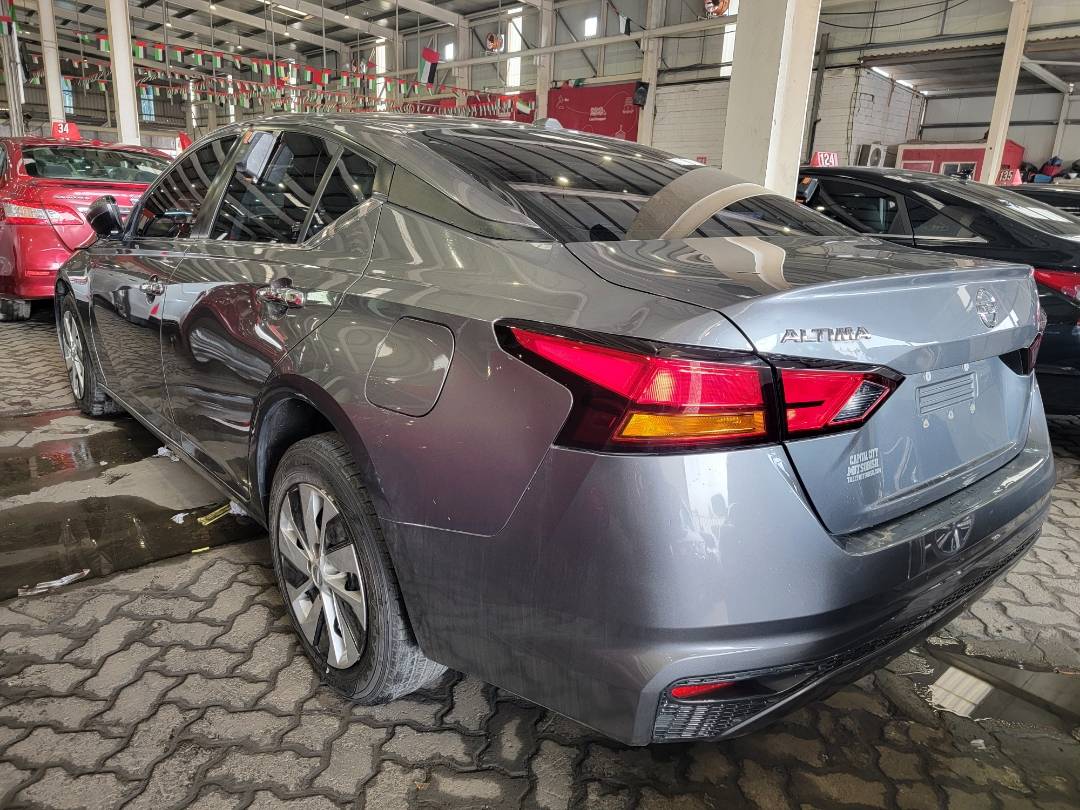 2020 NISSAN ALTIMA — 113997 Miles — Lot 248222 — Main - Marhaba Auctions Used Cars - Image 5