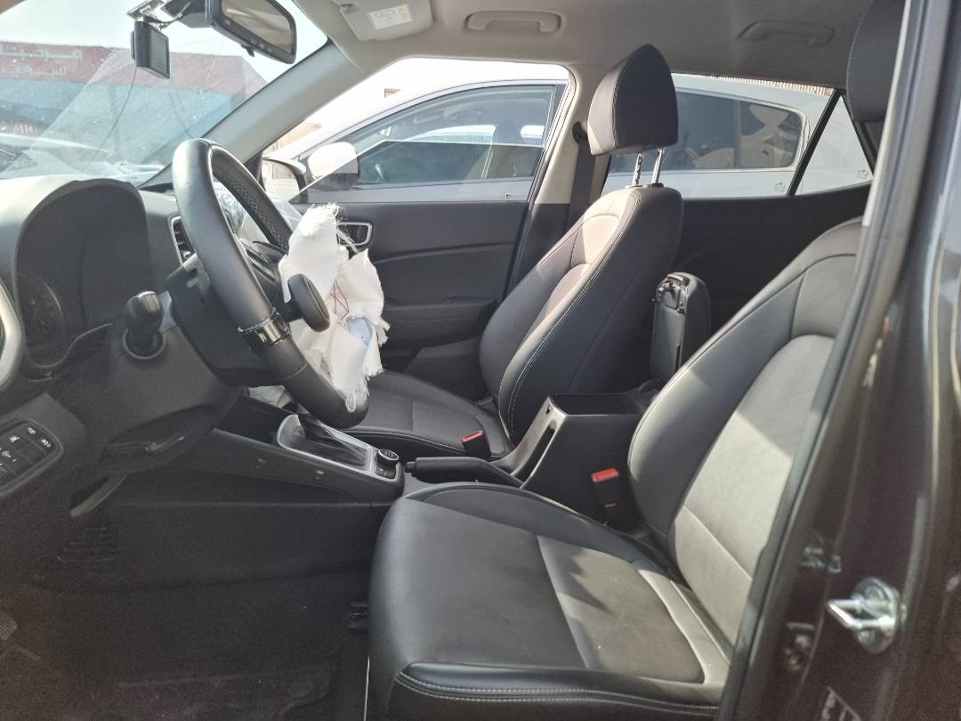 2022 HYUNDAI VENUE SEL — 95140 KM — Lot 214587 — Main - Marhaba Auctions Used Cars - Image 9