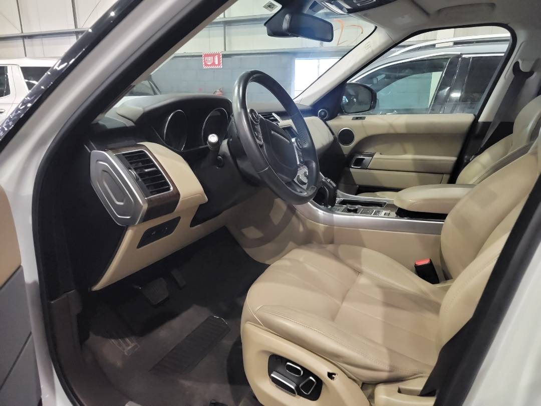 2015 LAND ROVER RANGE ROVER SPORT — 102647 Miles — Lot 49988294 — Main - Marhaba Auctions Used Cars - Image 8
