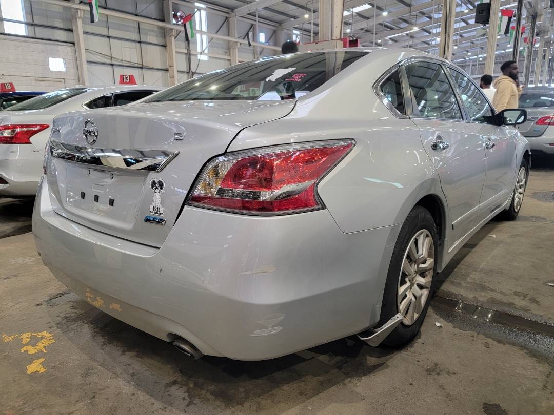 2014 NISSAN ALTIMA — 166111 Miles — Lot 72789073 - Marhaba Auctions Used Cars - Image 3