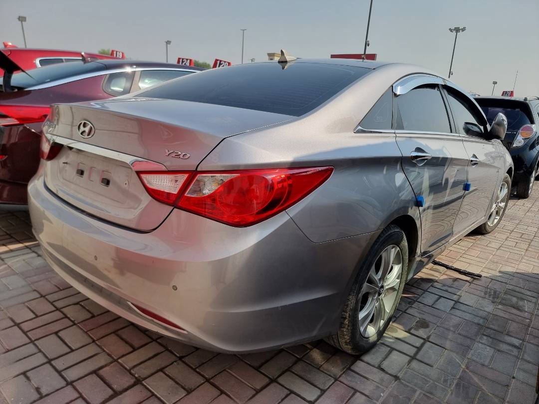 2011 HYUNDAI SONATA — 136436 KM — Lot 239352 — Ind. 12 - Marhaba Auctions Used Cars - Image 5