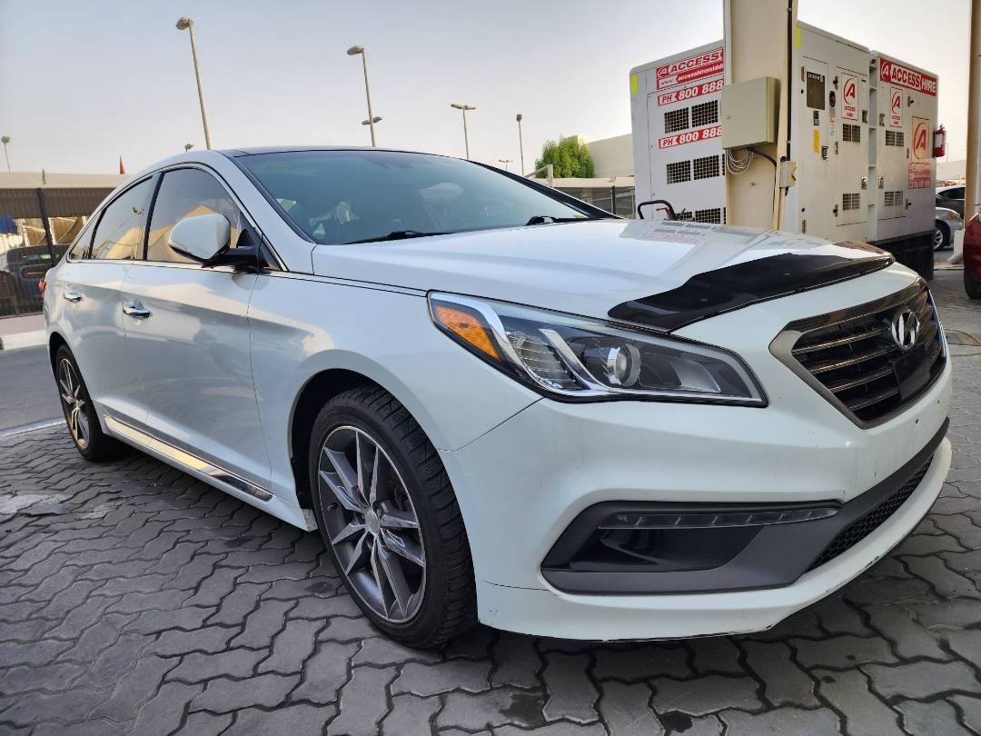 2015 HYUNDAI SONATA — 158043 KM — Lot 51348354 — Souq - Marhaba Auctions Used Cars - Image 4