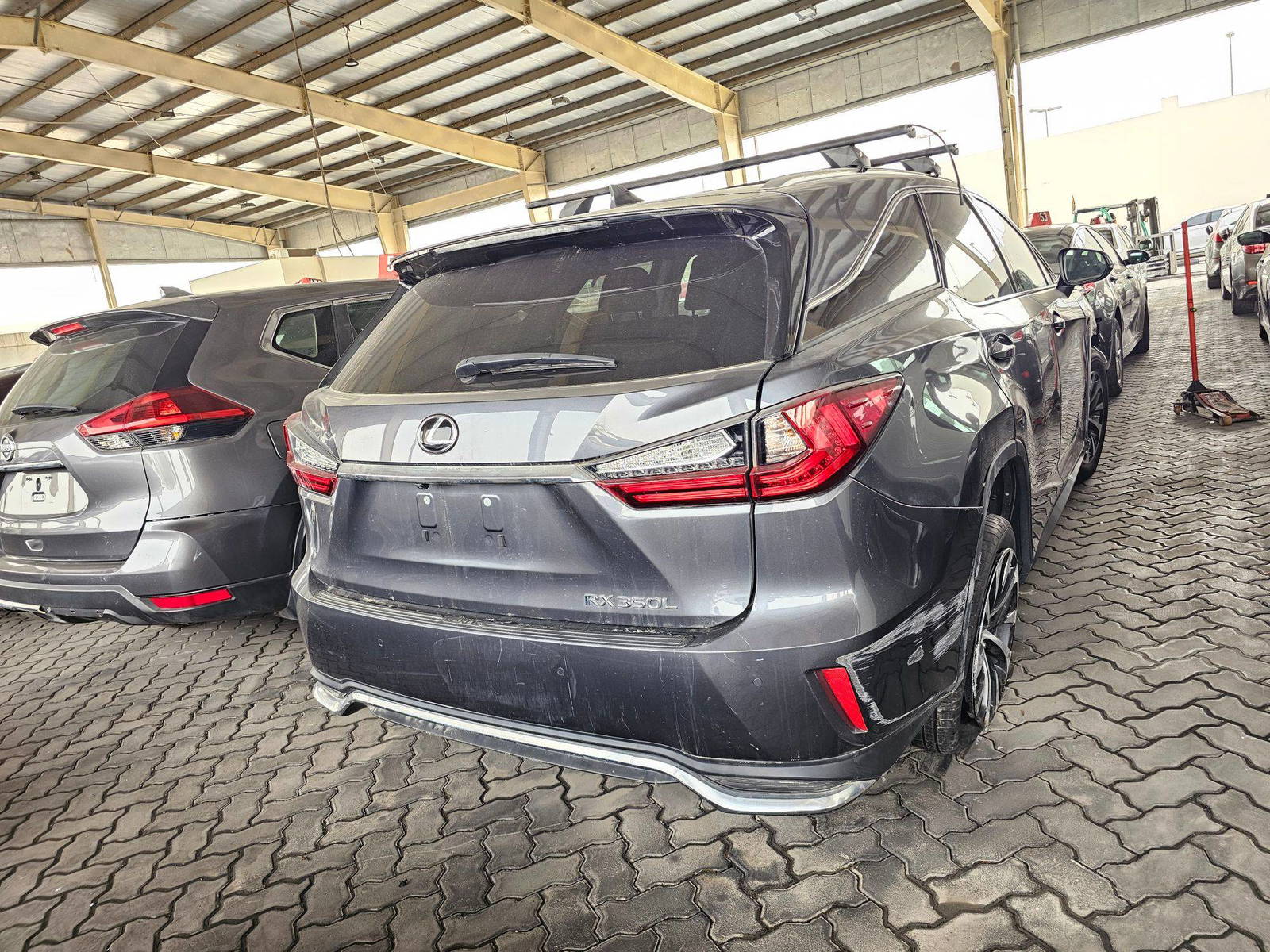 2022 LEXUS RX 350 — 38685 Miles — Lot FA1N2039659 — Souq - Marhaba Auctions Used Cars - Image 4