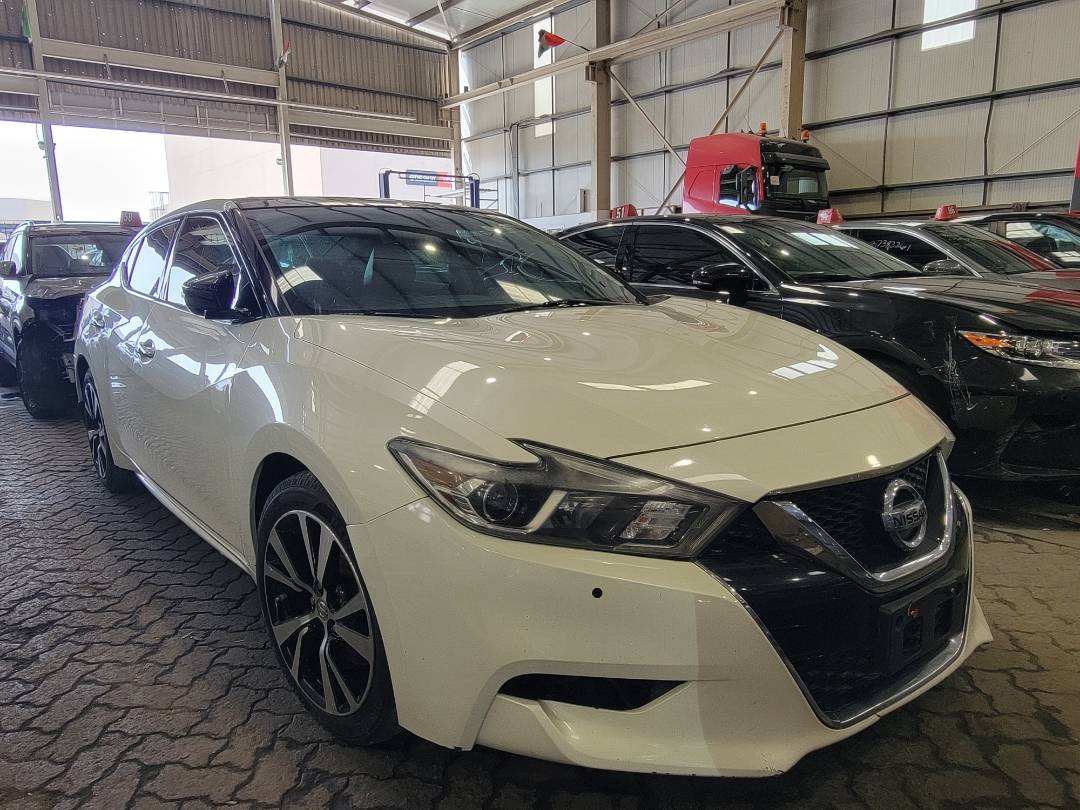 2018 NISSAN MAXIMA — 196707 Miles — Lot 99272 — Souq - Marhaba Auctions Used Cars - Image 4