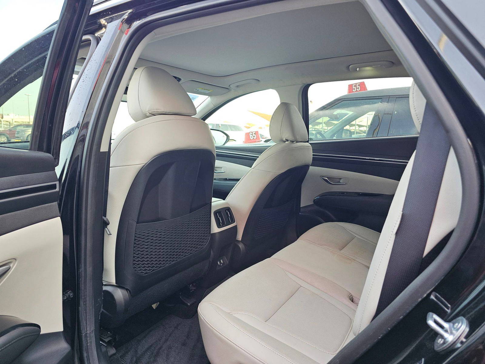 2024 HYUNDAI TUCSON — 4357 Miles — Lot H369554 — Souq - Marhaba Auctions Used Cars - Image 6