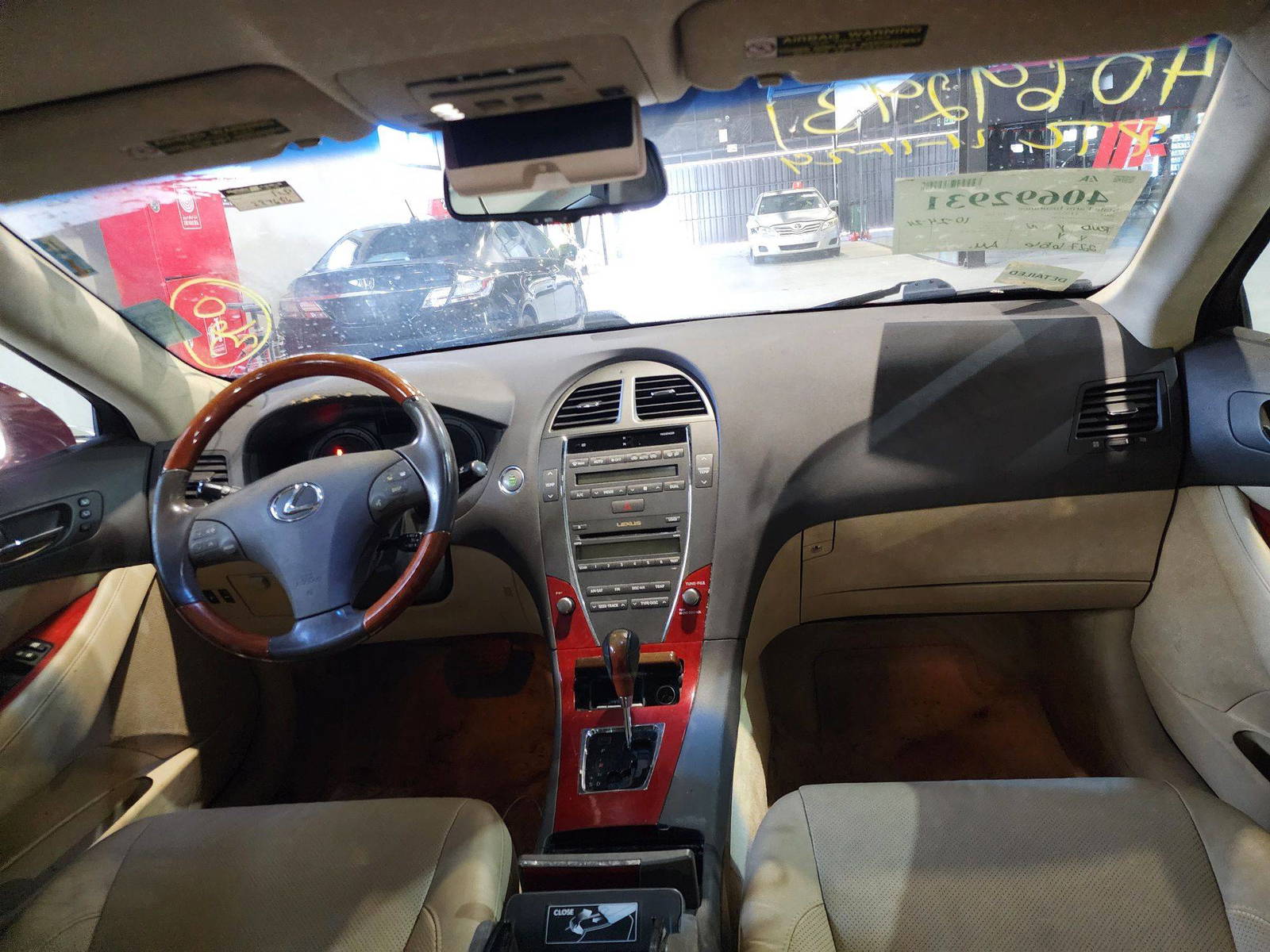 2008 LEXUS ES 350 — 227656 Miles — Lot 40692931 — Al Quoz - Marhaba Auctions Used Cars - Image 8