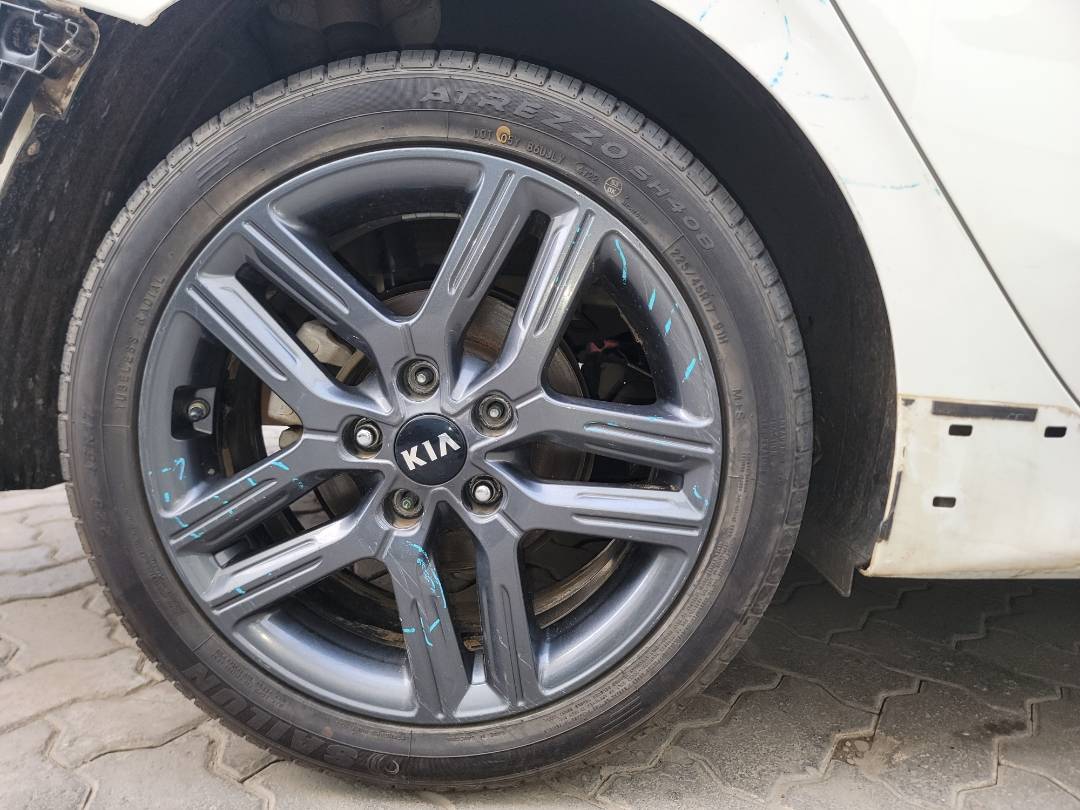 2020 KIA FORTE — 89432 Miles — Lot E213969 - Marhaba Auctions Used Cars - Image 9