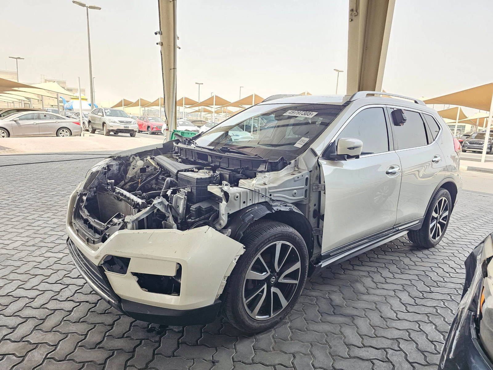 2017 NISSAN ROGUE — 73112 Miles — Lot T7HW144279 — Souq - Marhaba Auctions Used Cars - Image 5