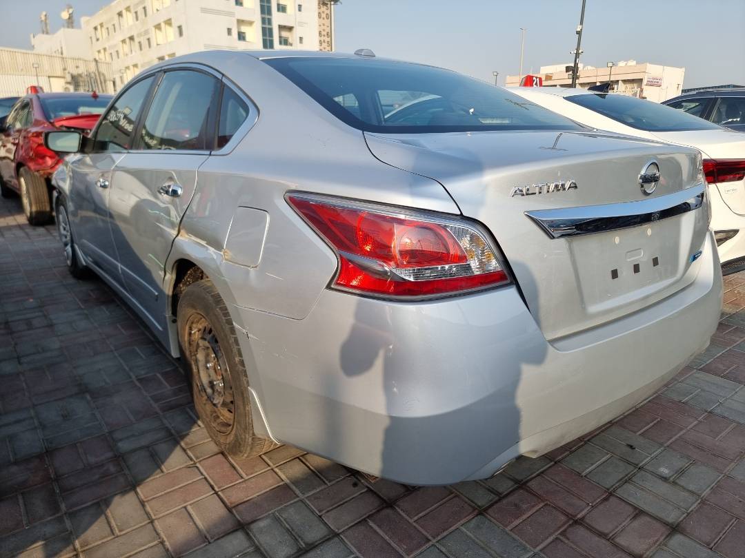2014 NISSAN ALTIMA — 142826 Miles — Lot 1254874 — Souq - Marhaba Auctions Used Cars - Image 3