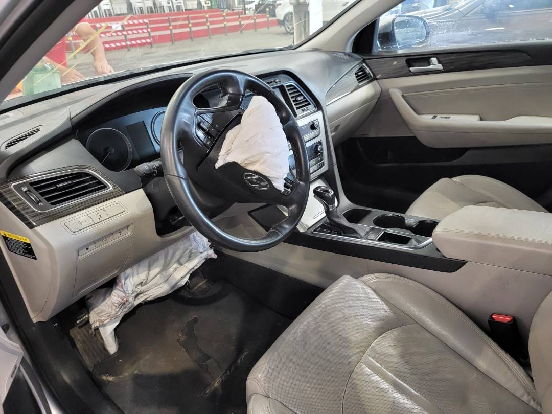 2015 HYUNDAI SONATA — 167834 Miles — Lot 53694243 - Marhaba Auctions Used Cars - Image 5