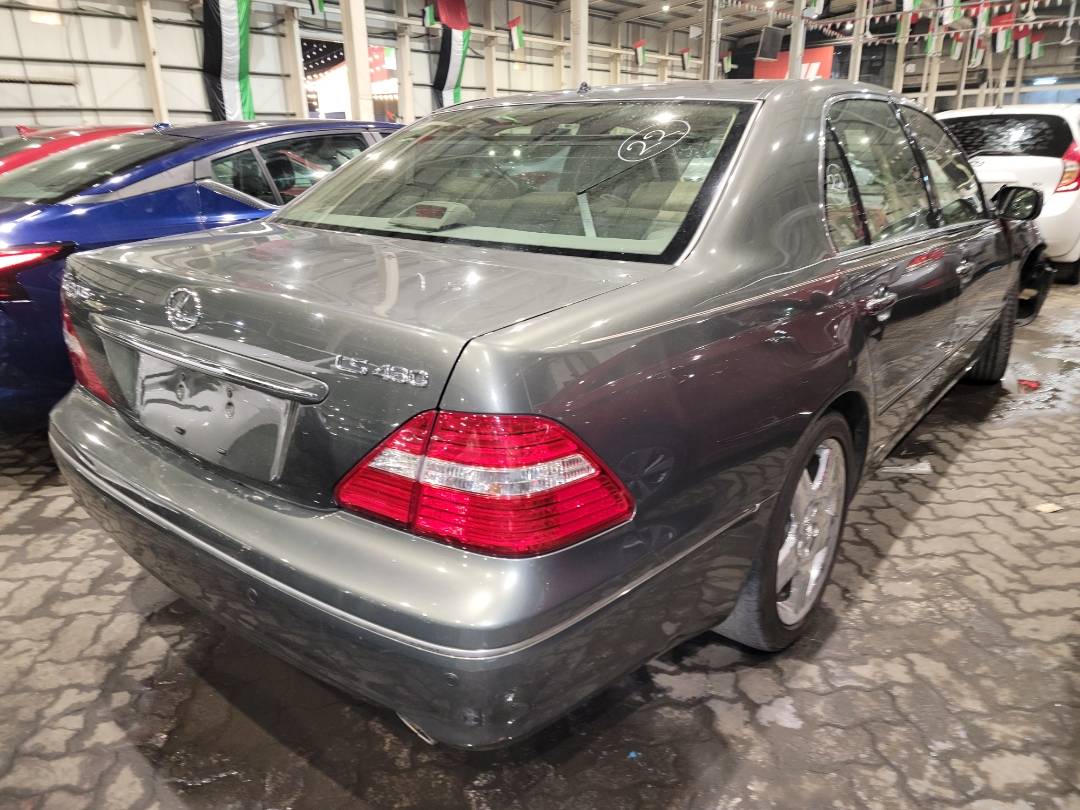 2004 LEXUS LS 430 — 235454 Miles — Lot 159520 - Marhaba Auctions Used Cars - Image 4