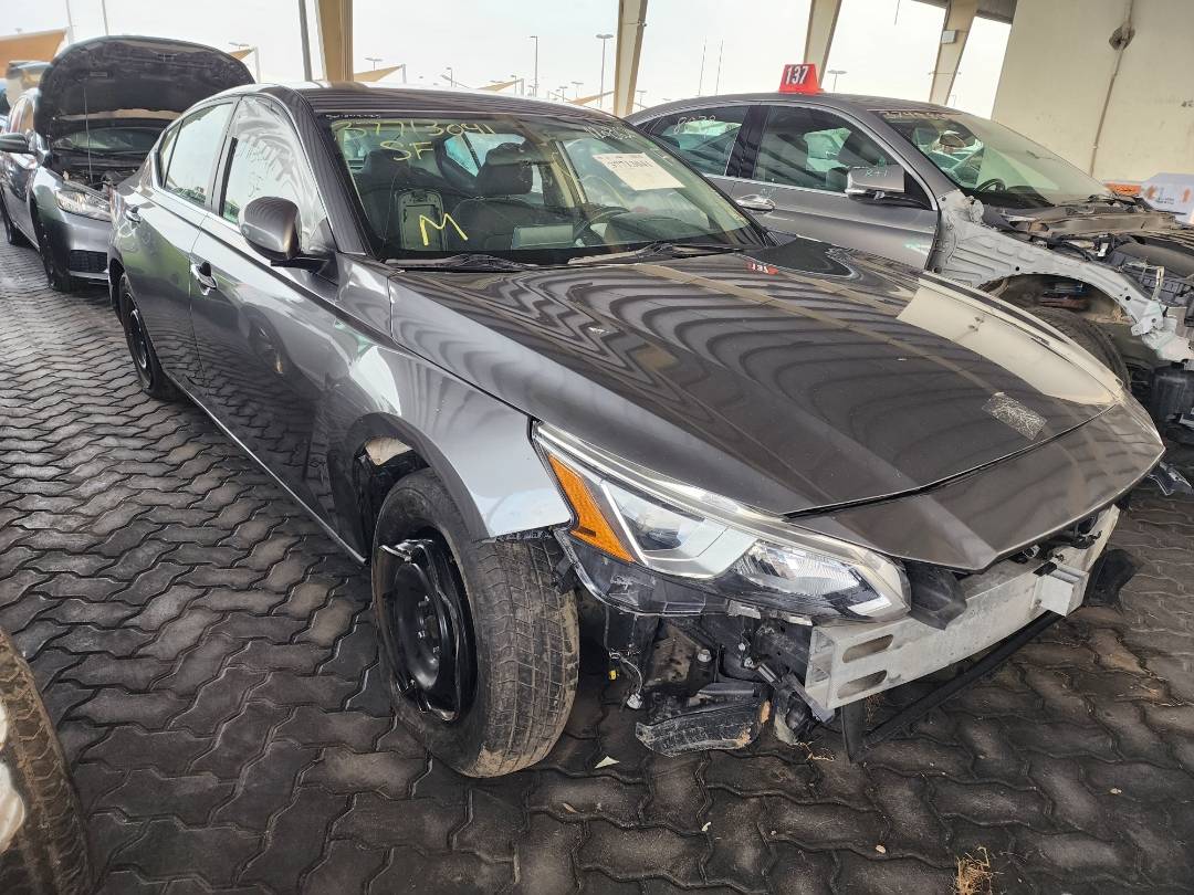 2019 NISSAN ALTIMA — 108225 Miles — Lot 37713041 - Marhaba Auctions Used Cars - Image 6