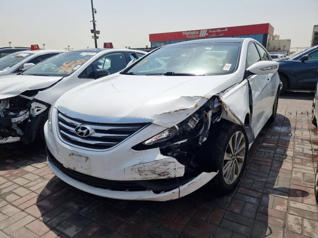 2014 HYUNDAI SONATA — 104260 Miles — Lot 2154874 — Ind. 12 - Marhaba Auctions Used Cars - Image 5