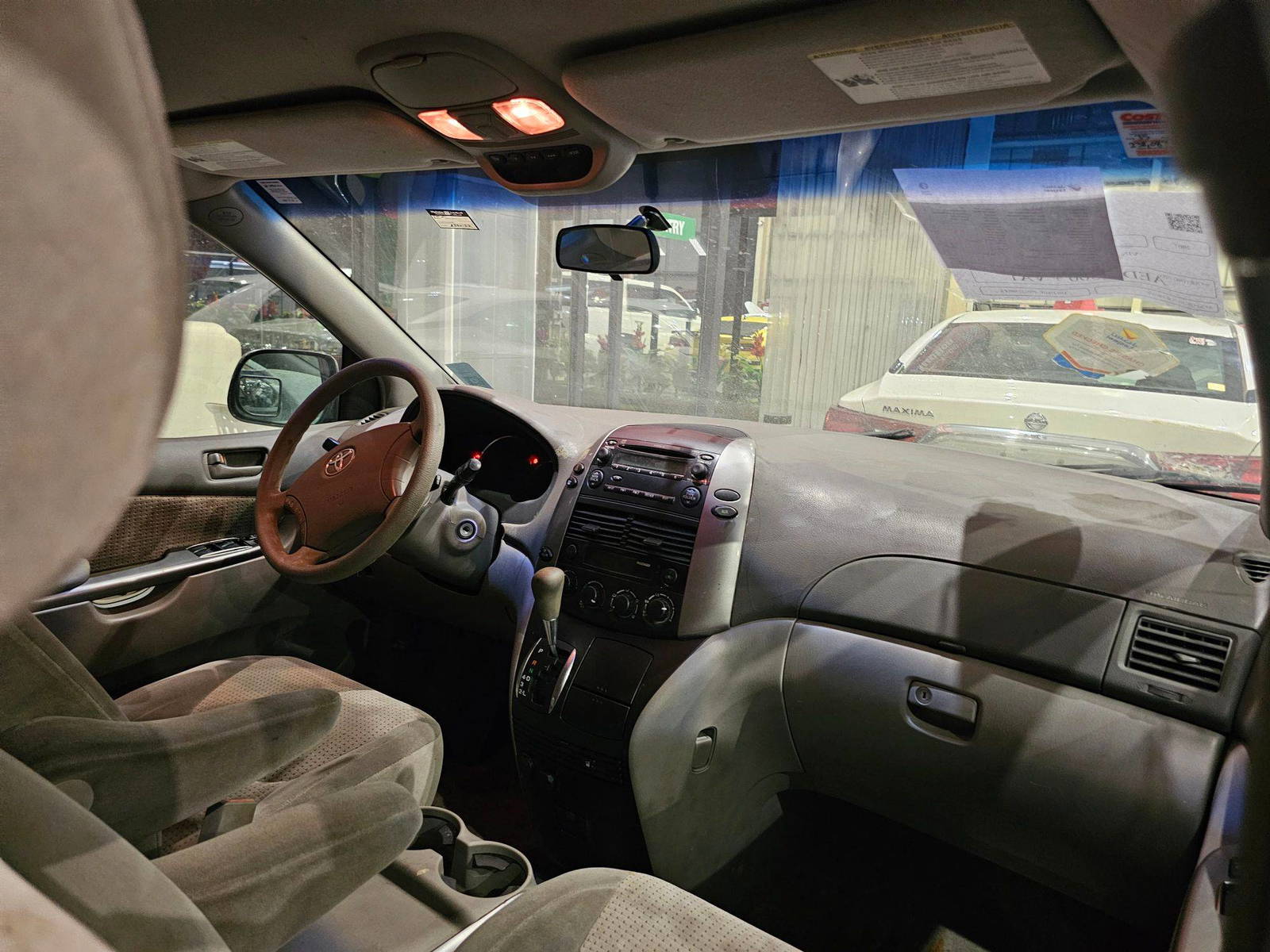 TOYOTA SIENNA 2007 - Marhaba Auction Used Cars - Image 7
