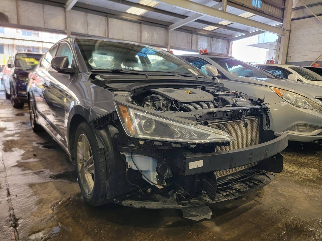 2019 HYUNDAI ELANTRA — 125349 Miles — Lot 50518414 — Main - Marhaba Auctions Used Cars - Image 4
