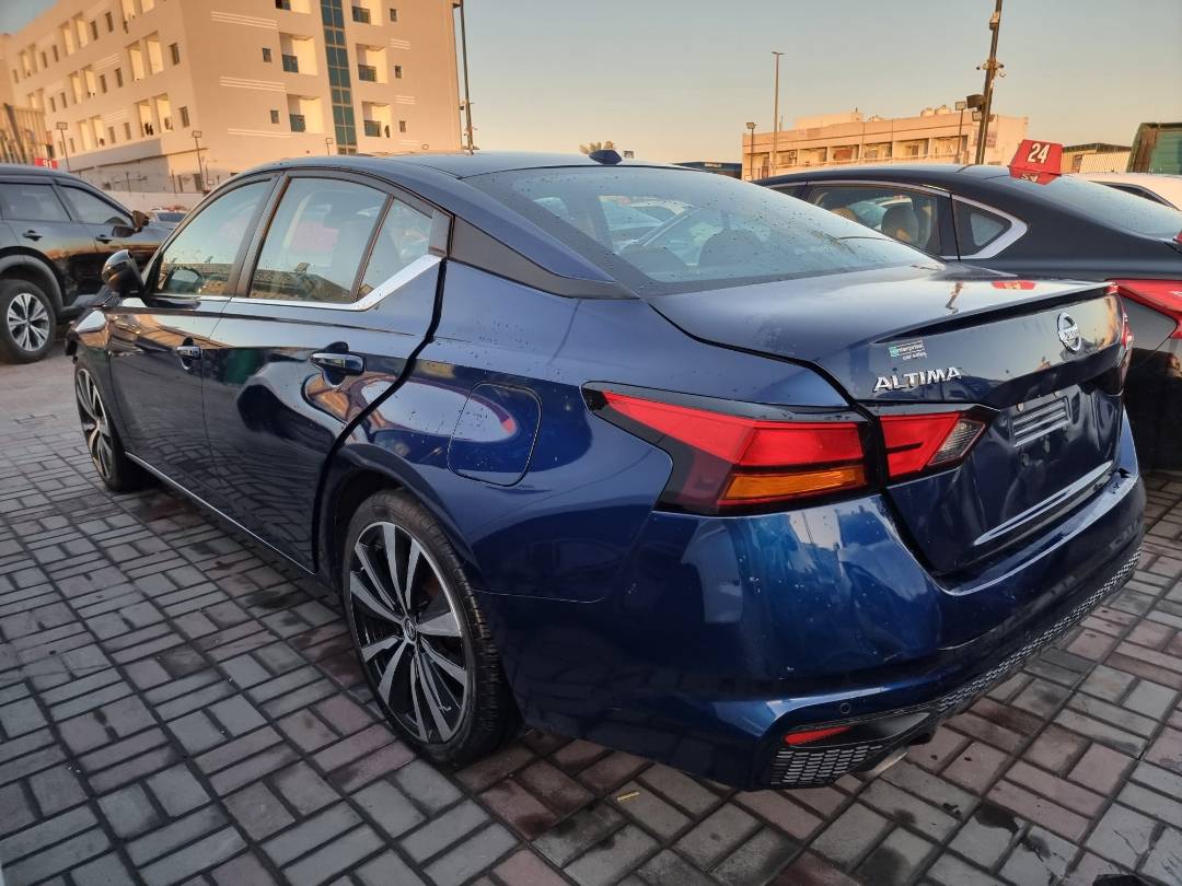 2021 NISSAN ALTIMA — 69233 Miles — Lot 125487 — Main - Marhaba Auctions Used Cars - Image 3