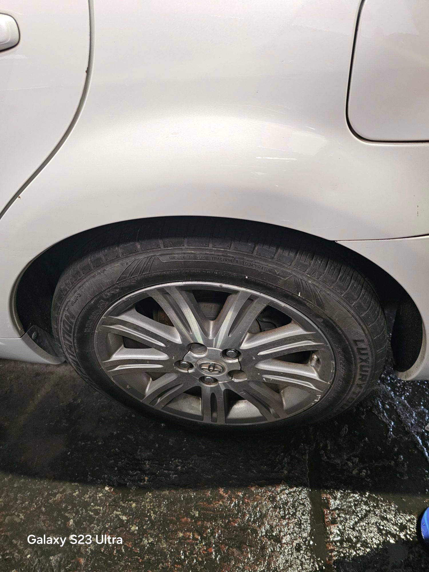 TOYOTA AVALON 2006 - Marhaba Auction Used Cars - Image 7