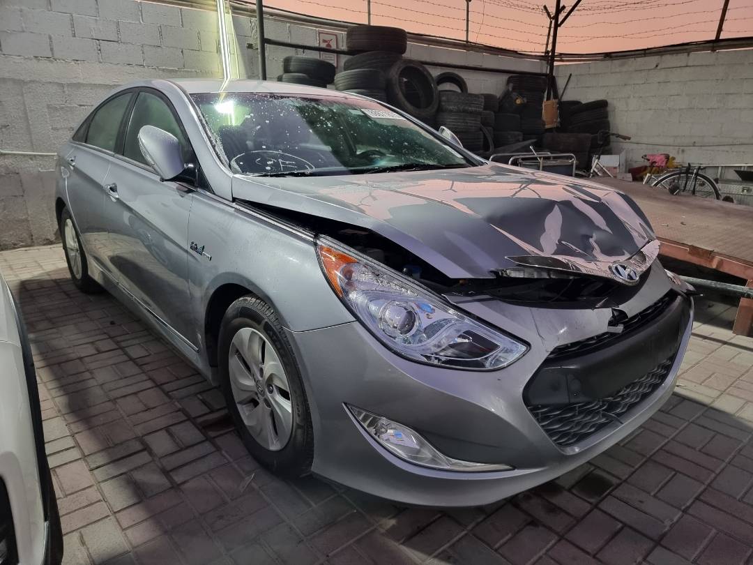 2015 HYUNDAI SONATA — 119752 Miles — Lot 214587 — Ind. 12 - Marhaba Auctions Used Cars - Image 5