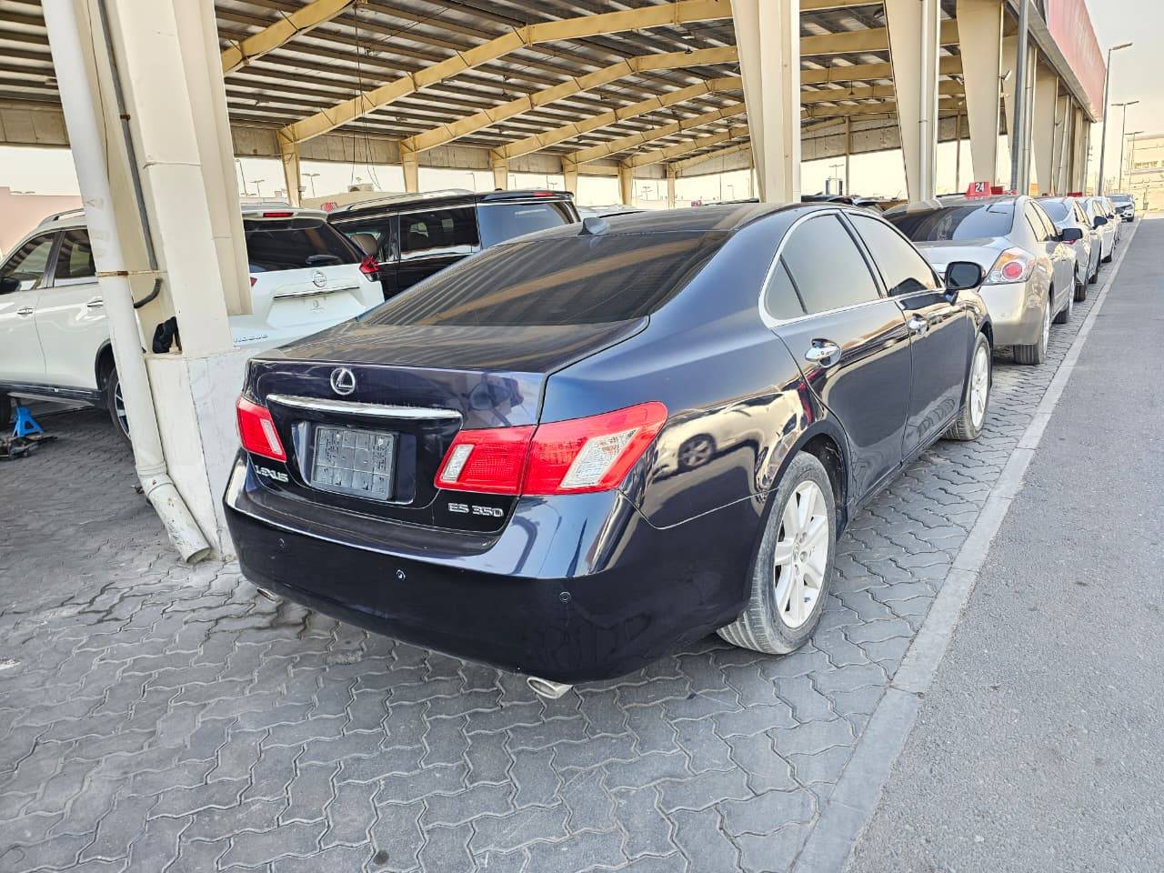 2008 LEXUS ES 350 — 166804 Miles — Lot 82267515 — Souq - Marhaba Auctions Used Cars - Image 4
