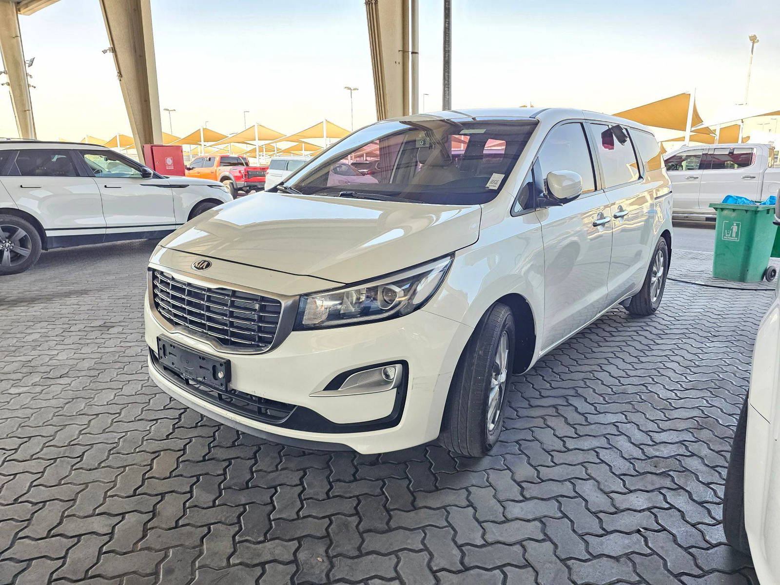 KIA CARNIVAL EX 2020 - Marhaba Auction Used Cars - Image 5