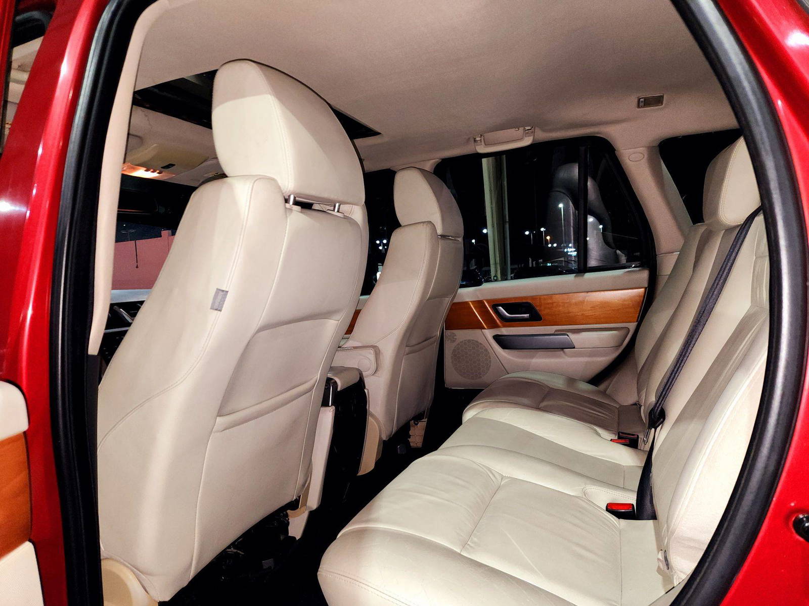 2008 RANGE ROVER SPORT — 262343 KM — Lot 126510 — Souq - Marhaba Auctions Used Cars - Image 8