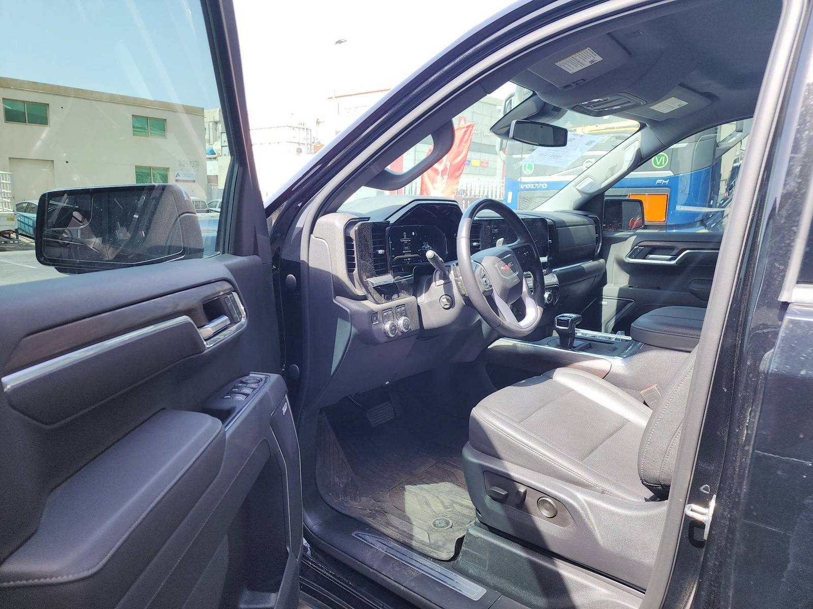 2023 GMC SIERRA — 13324 Miles — Lot 121094 — Main - Marhaba Auctions Used Cars - Image 13