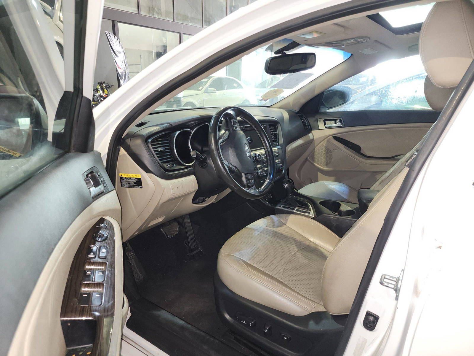 2012 KIA OPTIMA — 179382 Miles — Lot 72CG037461 — Al Quoz - Marhaba Auctions Used Cars - Image 9
