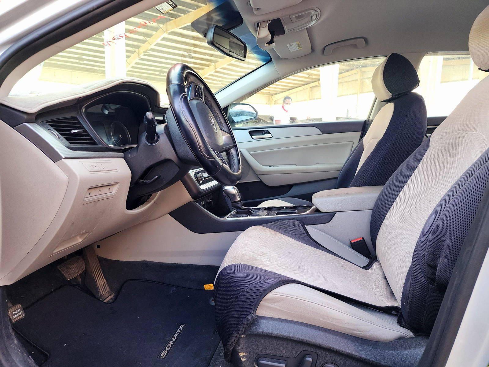 2018 HYUNDAI SONATA — 143006 Miles — Lot 1338146 — Main - Marhaba Auctions Used Cars - Image 8