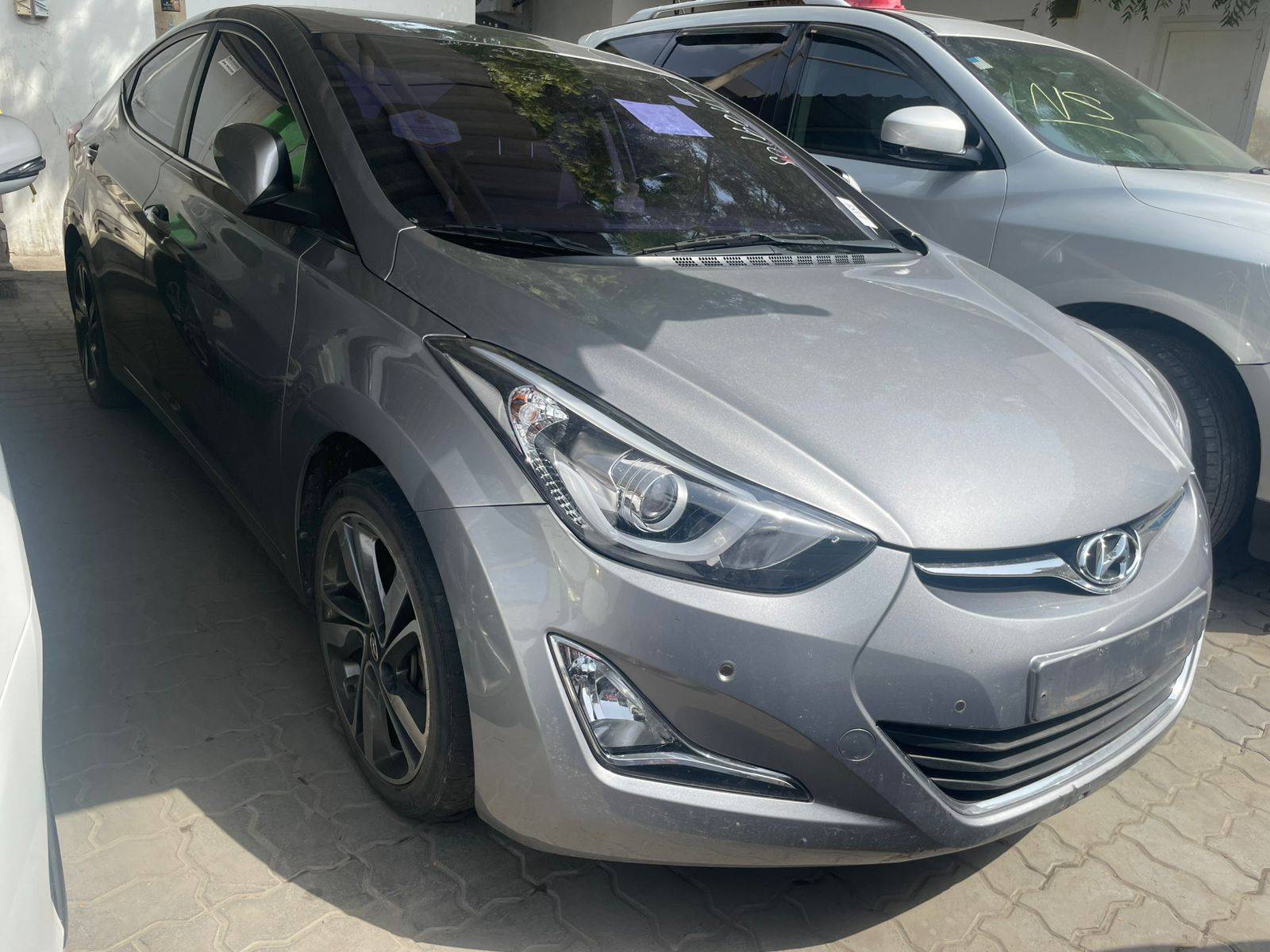 2014 HYUNDAI AVANTE — 227649 KM — Lot 052070 — Main - Marhaba Auctions Used Cars - Image 3