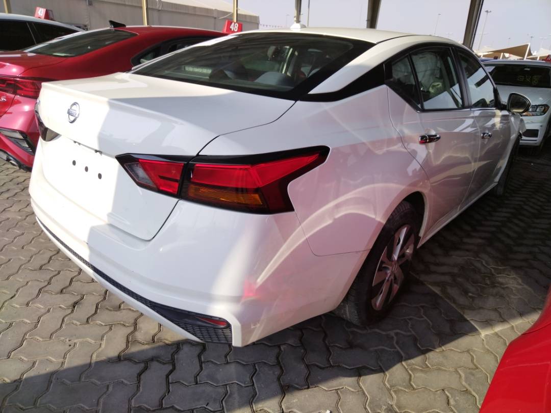 2019 NISSAN ALTIMA — 69729 Miles — Lot 14852 - Marhaba Auctions Used Cars - Image 4