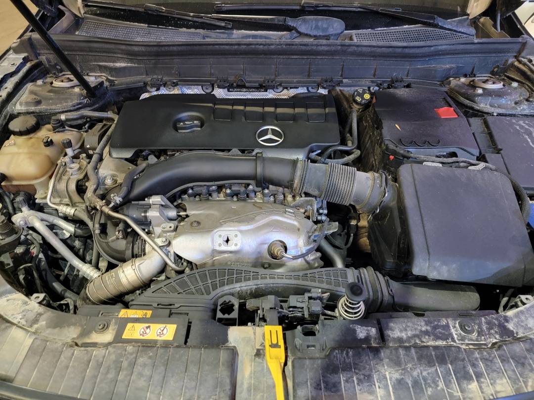 2020 MERCEDES BENZ GLB 250 — 120751 KM — Lot 4LW053170 — Main - Marhaba Auctions Used Cars - Image 11