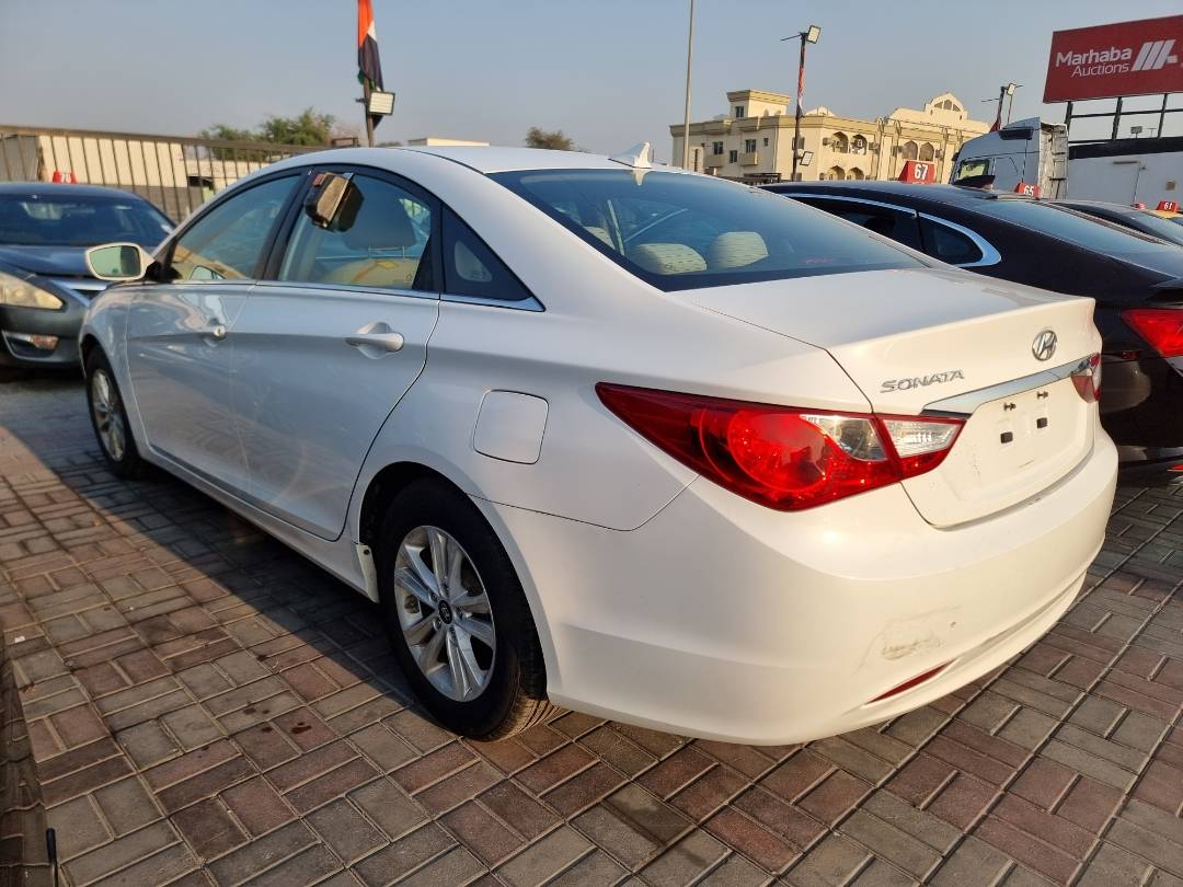 2011 HYUNDAI SONATA — 120727 Miles — Lot 213281 — Ind. 12 - Marhaba Auctions Used Cars - Image 4