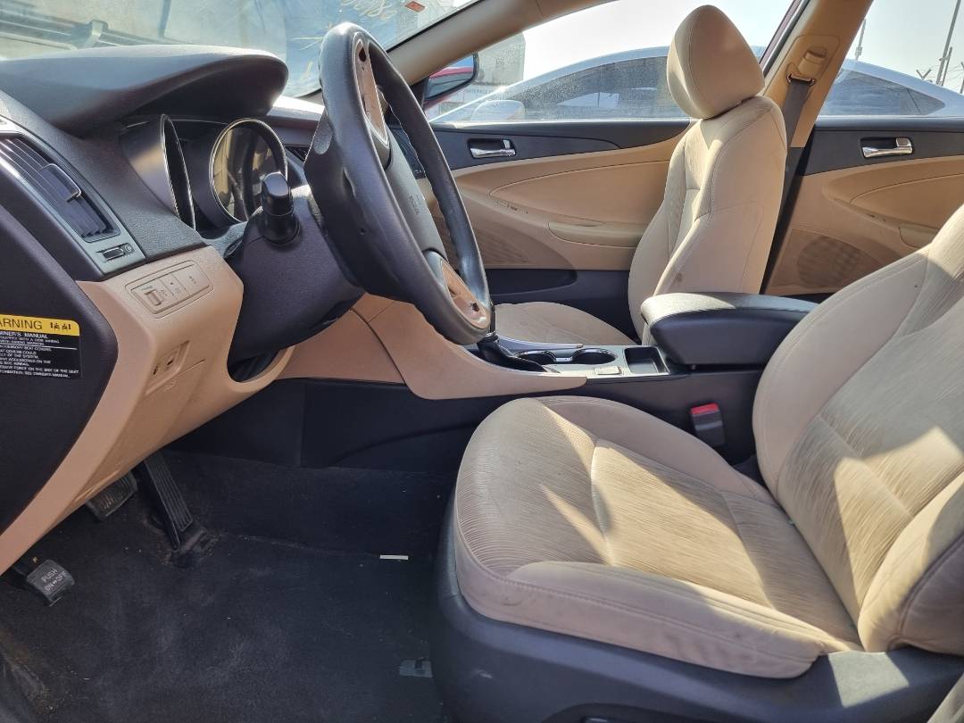 2013 HYUNDAI SONATA — 160511 Miles — Lot 125487 — Main - Marhaba Auctions Used Cars - Image 8