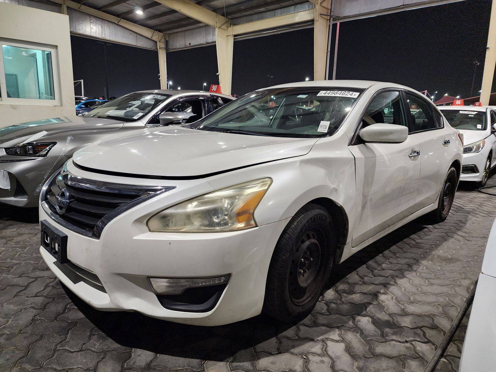 2013 NISSAN ALTIMA — 214897 Miles — Lot 44984624 — Souq - Marhaba Auctions Used Cars - Image 5