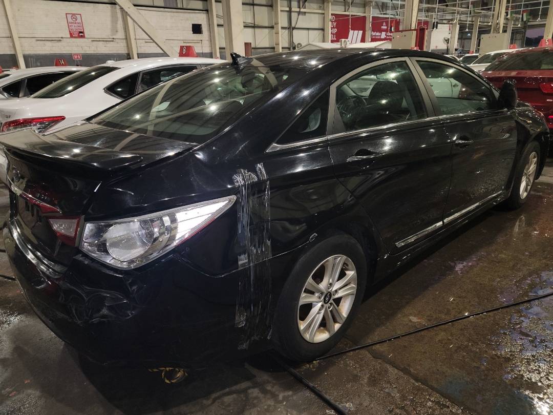2011 HYUNDAI SONATA — 128252 Miles — Lot 77450723 - Marhaba Auctions Used Cars - Image 3