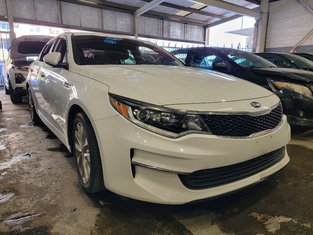 2017 KIA OPTIMA — 135204 Miles — Lot 126403 — Main - Marhaba Auctions Used Cars - Image 4