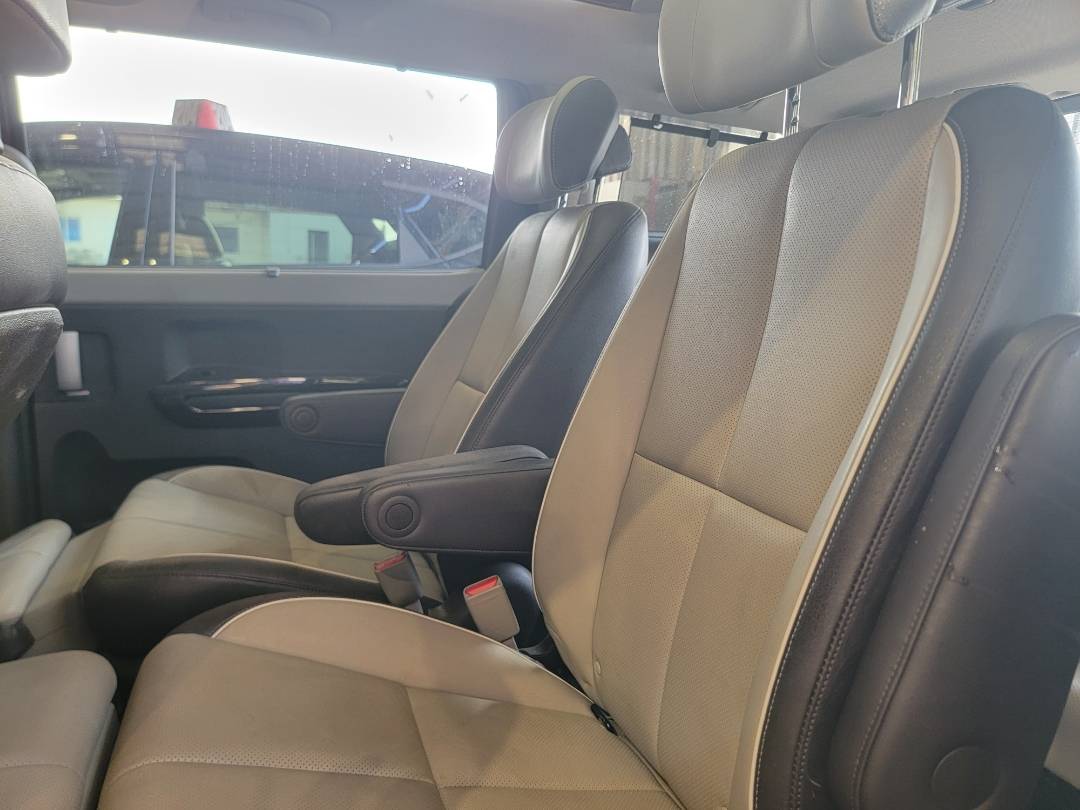 2018 KIA SEDONA — 89594 Miles — Lot 38661764 — Main - Marhaba Auctions Used Cars - Image 7