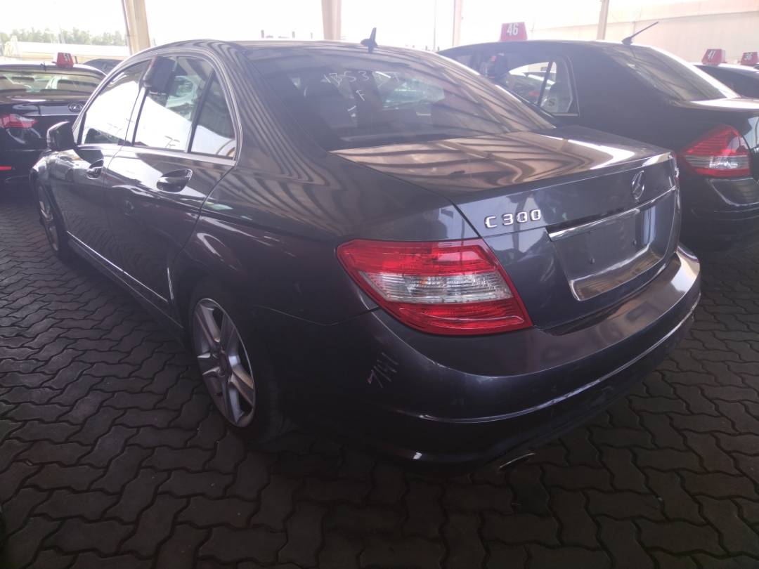 2011 MERCEDES BENZ C300 — 166678 Miles — Lot 70277373 - Marhaba Auctions Used Cars - Image 5