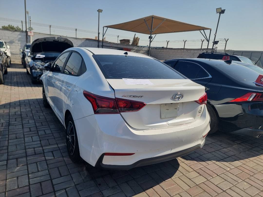 HYUNDAI ACCENT 2020 - Marhaba Auction Used Cars - Image 5